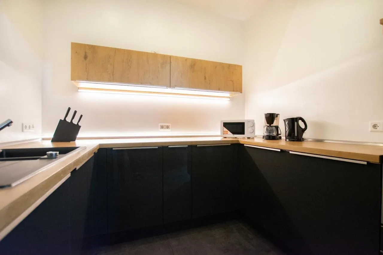 Apartmán Raj Living - 250M2 Loft With 6 Rooms Im Industriegebiet - 20 Min Messe Dus & Old Town Dus Düsseldorf
