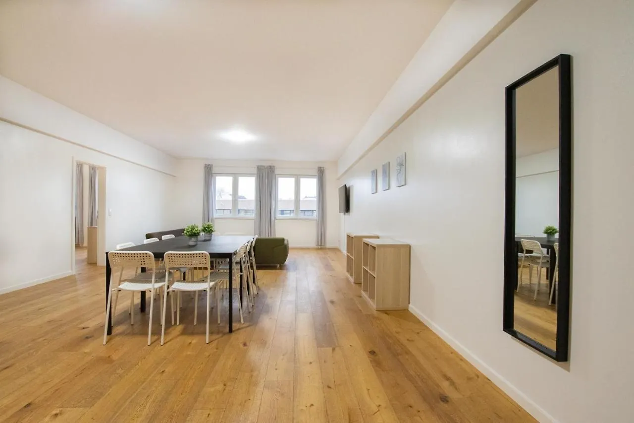 Raj Living - 250M2 Loft With 6 Rooms Im Industriegebiet - 20 Min Messe Dus & Old Town Dus Düsseldorf Apartmán